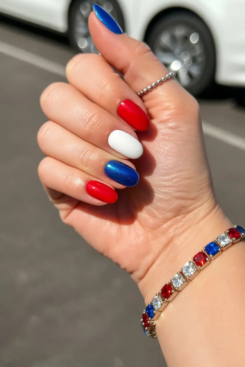 labor day nails Classic Americana Trio