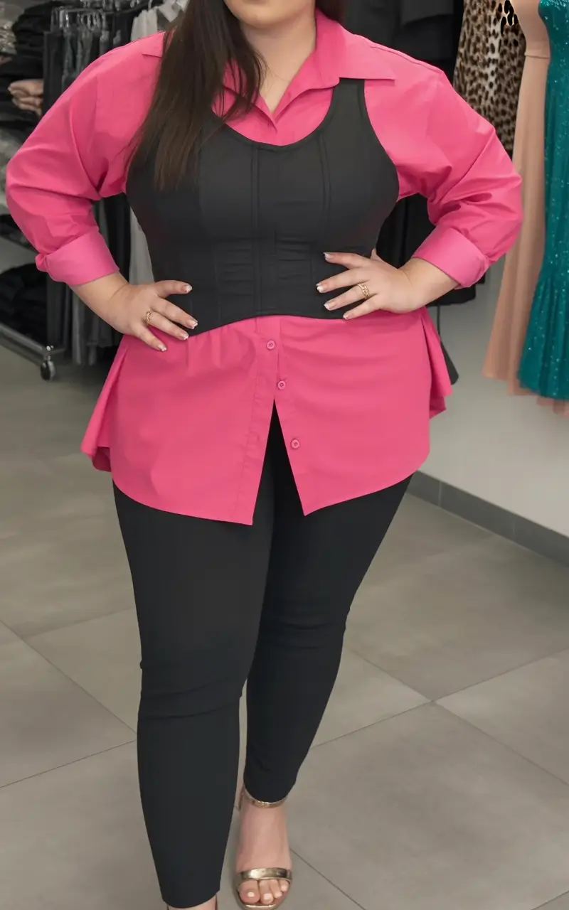 curvy fall outfits Color Clash With Corset Confidence