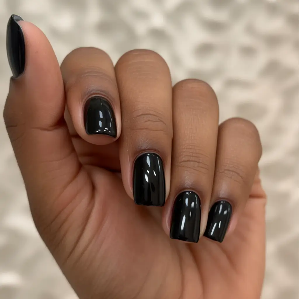 26 Fall Nail Colors for Dark Skin 2025 – Top Picks for Elegant & Classy Women