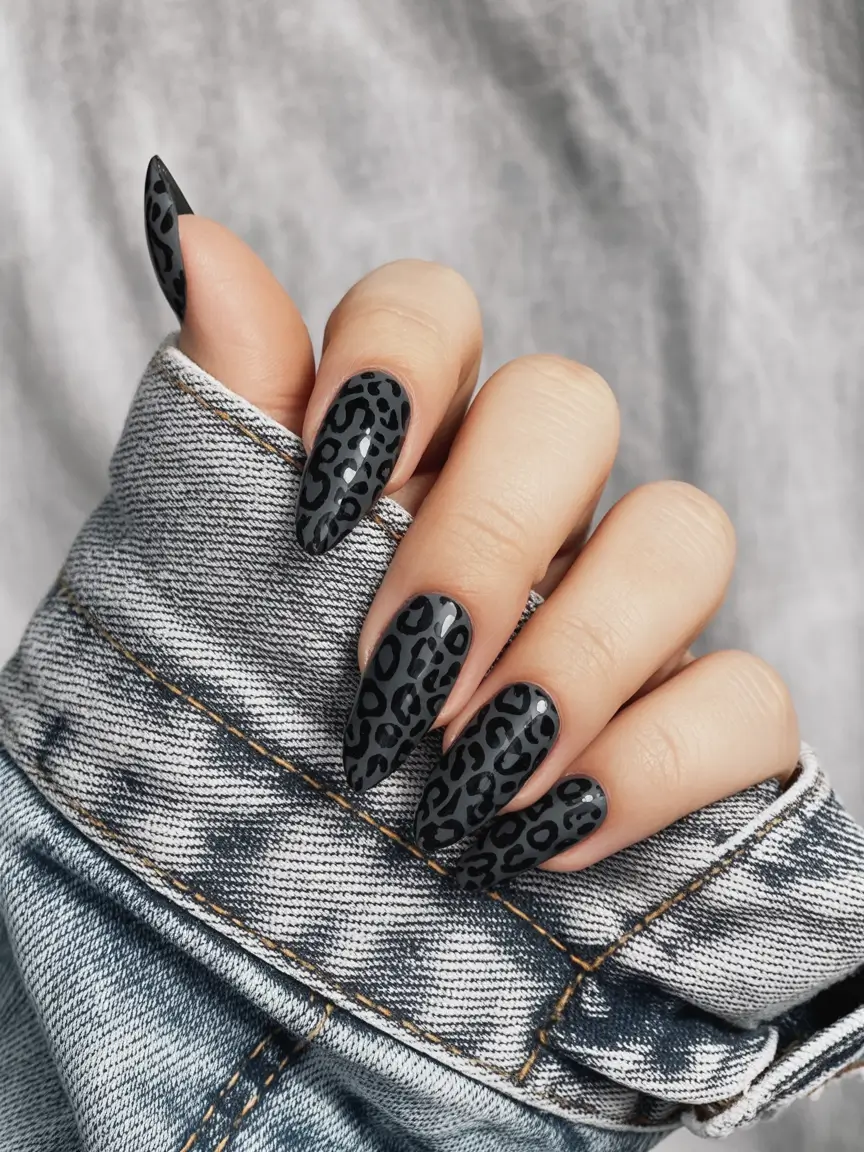 fall season nails Monochrome Leopard With Texture Play