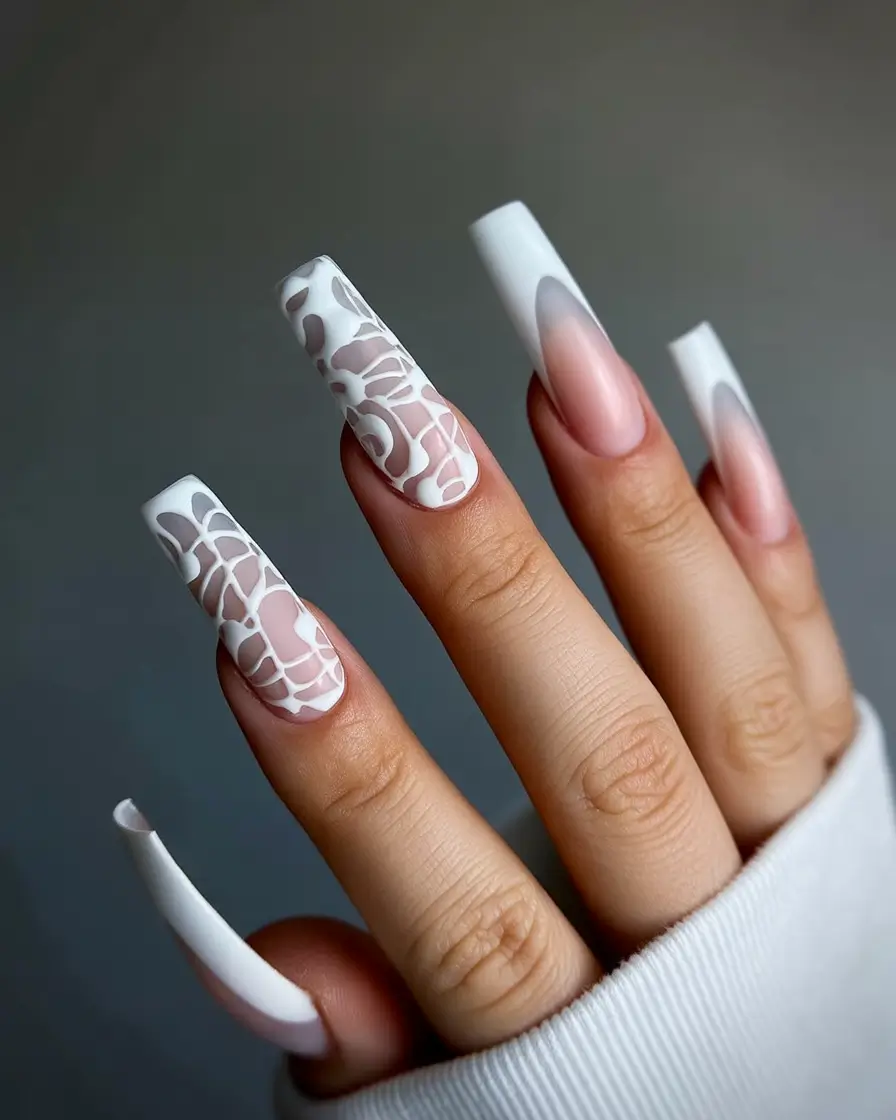 Fall-3D-Nail-Art-White-Lattice-Drama