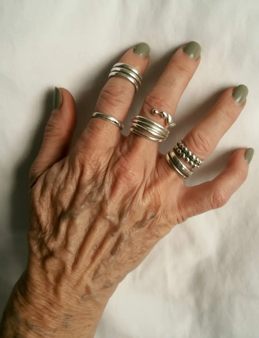 Fall Nail Color Ideas for Women Over 60 – Earthy Sage Neutral