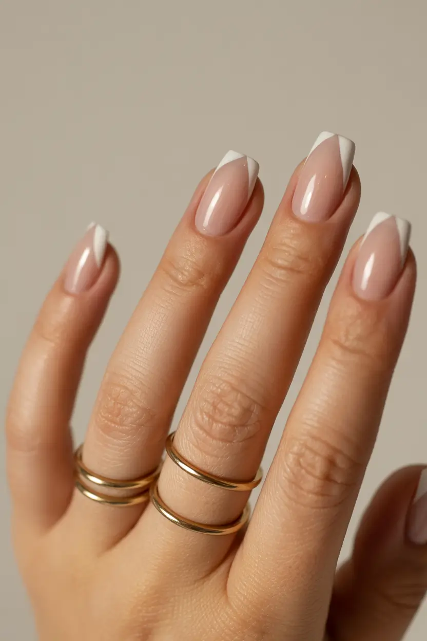 short winter nails Soft-Edge French Minimalism