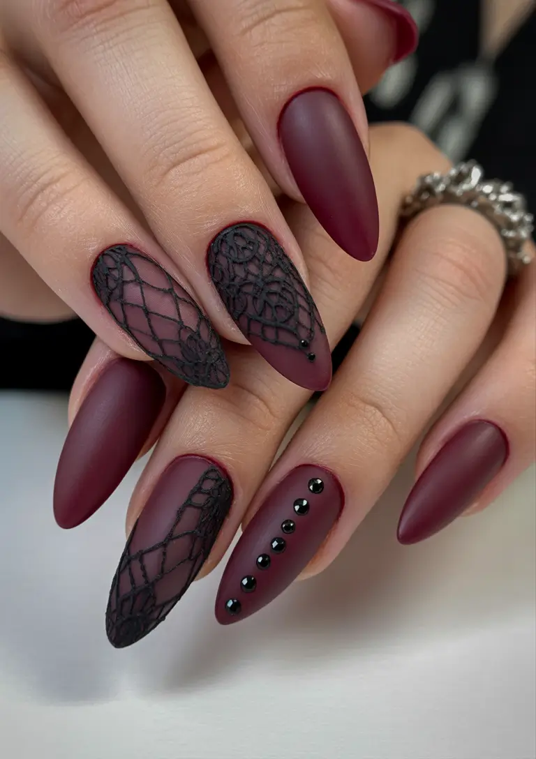 Ideas 2025 Velvet Noir