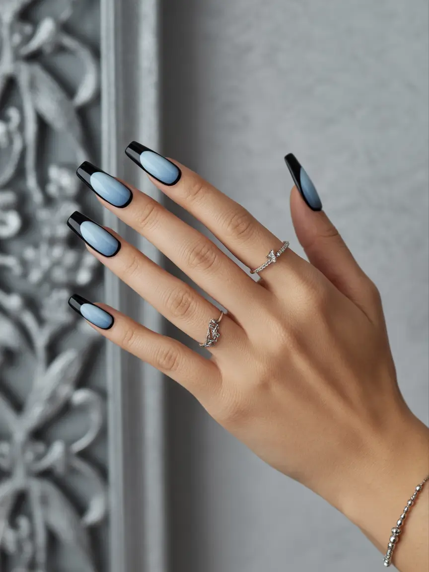 blue nails Graphic Sky Blue With Bold Black Framing