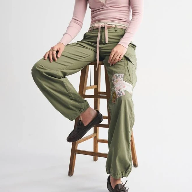 pants Abercrombie & Fitch Women's Low Rise Ultra Loose Cargo Pants Abercrombie & Fitch $69.99