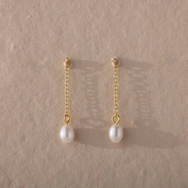 accessory Caitlyn Minimalist Dainty Pearl Drop Chain Stud Earrings in 18K Gold Caitlyn Minimalist $34