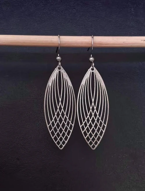 accessory Filigree Drop Earrings Etsy - IndigoOfCheshire $14.14