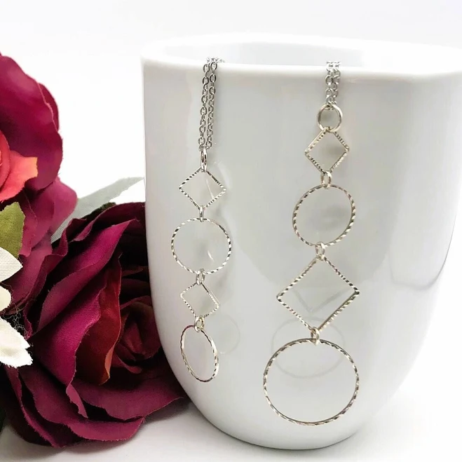 accessory Geometric Stainless Steel Circle & Diamond Chain Necklace Etsy - AleciaMarieDesigns $18