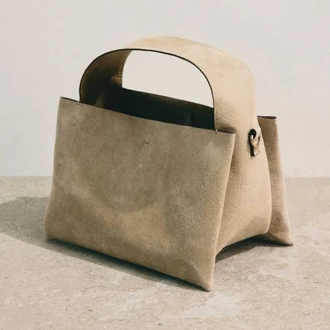 bag H&M Ladies Suede Crossbody Bag H&M $99