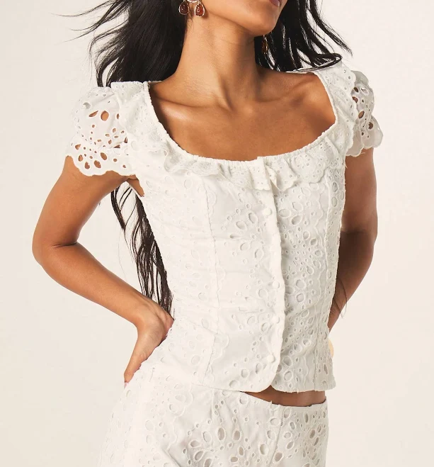 top Missguided Women's Eyelet Broderie Anglaise Square Neckline Crop Top missguided $12.33