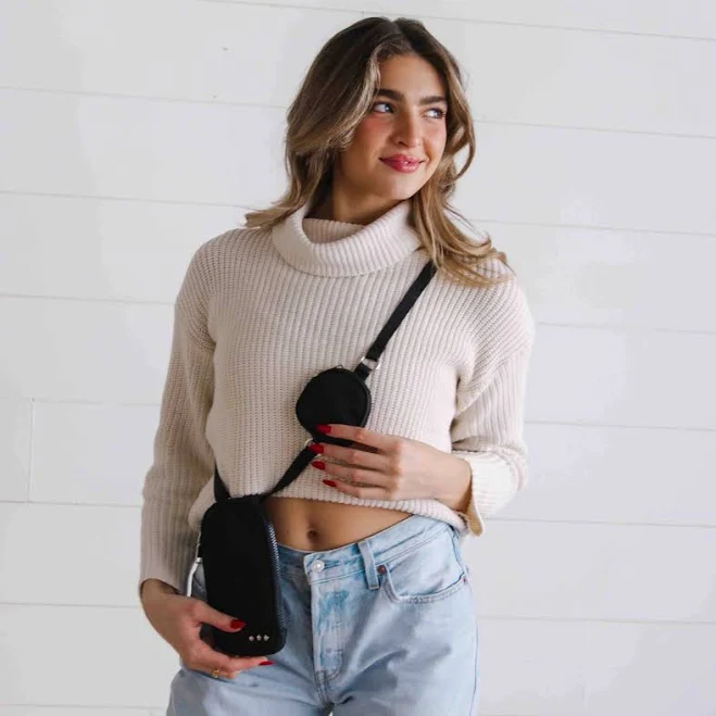 bag Nessa Nylon Crossbody Phone Bag a boutique by Rachel Clark $32