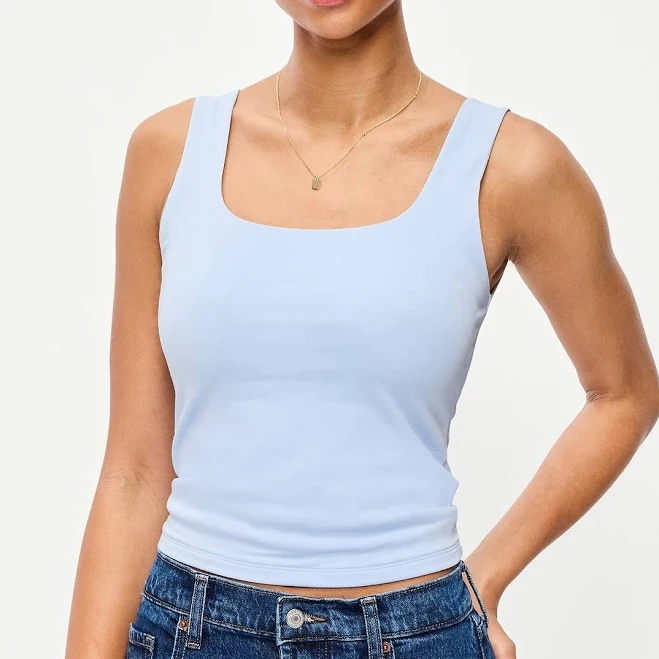 top Old Navy Women's Double-Layer Scoop-Neck Tank Top |M Old Navy $16.99