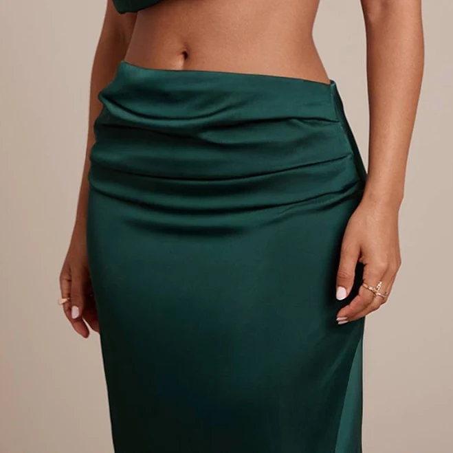 one shoulder top PrettyLittleThing Women's Petite Flowy Drape One Shoulder Top in Dark Olive | Size: 00 Nasty Gal - US $14