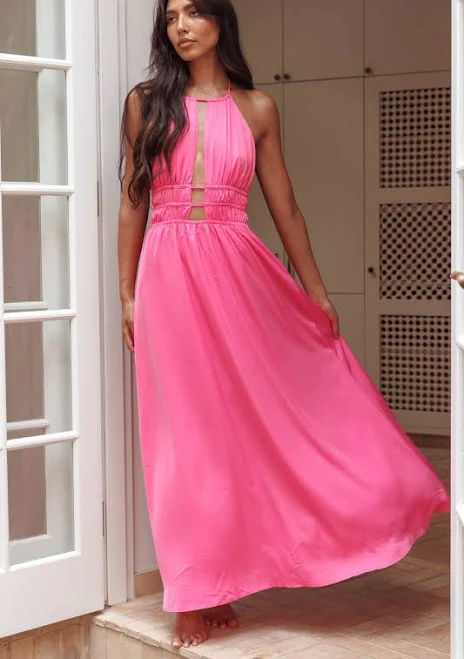 maxi dress Selfie Leslie Women's Cyndi Open Back Halterneck Maxi Dress Selfie Leslie $40