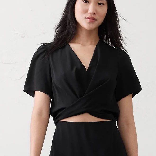 t-shirt Tied Cropped Top Banana Republic Factory $42