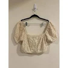 top ZARA Women's M Puff Sleeve Crop Top Cream Off-Shoulder Textured Cotton Blend Poshmark $22