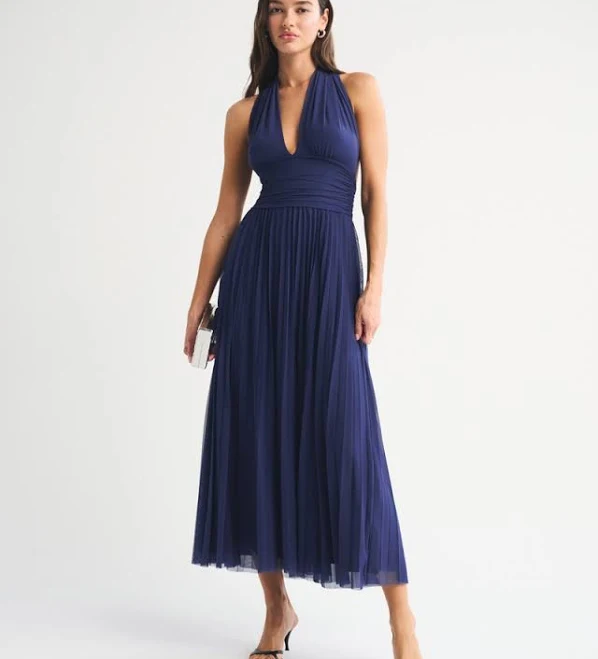 dress Abercrombie & Fitch Women's Giselle 5-in-1 Convertible Maxi Dress Abercrombie & Fitch $119.99