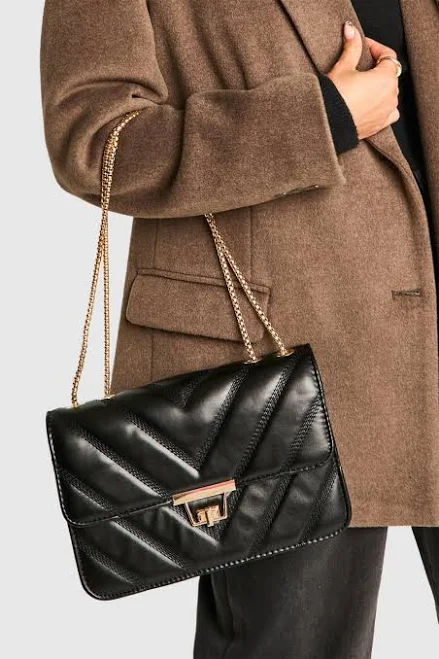 bag Boohoo Women's Quilted Faux Leather Crossbody Chain Bag boohoo USA $20