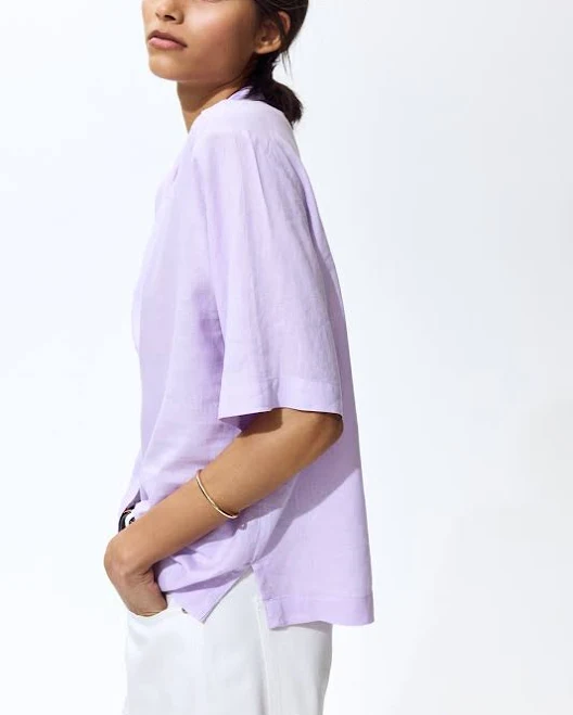 top H&M Ladies Linen-Blend Resort Shirt H&M $29.99