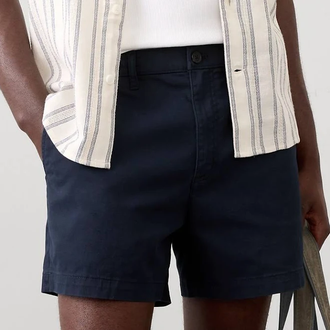 bottoms Men's Slim-Fit 5" Summerweight Chino Shorts Banana Republic Factory $42